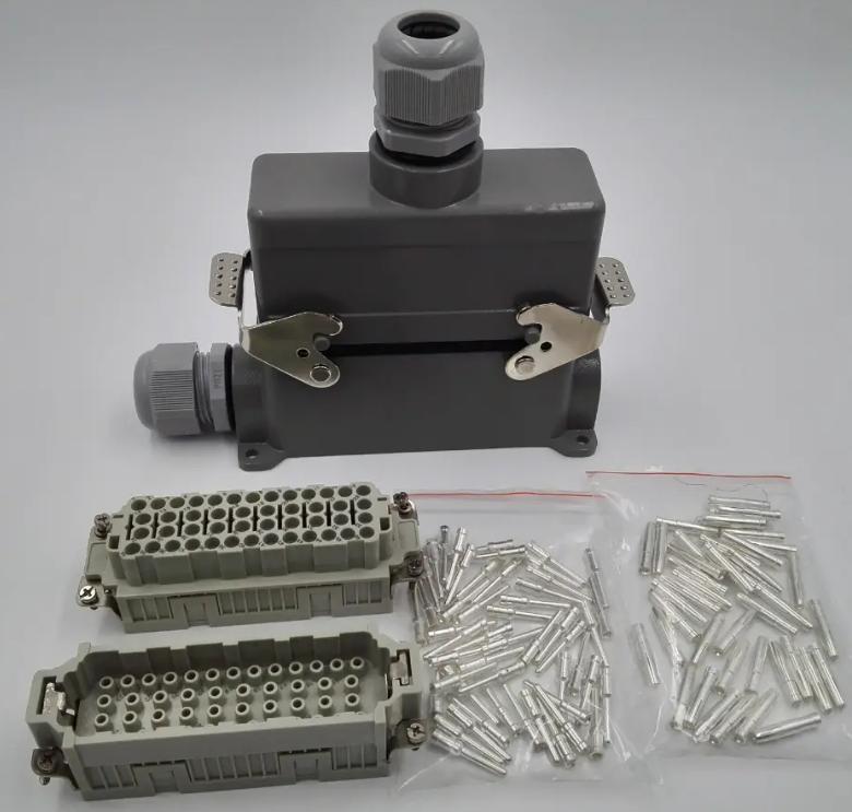 高壓線(xiàn)束連接器